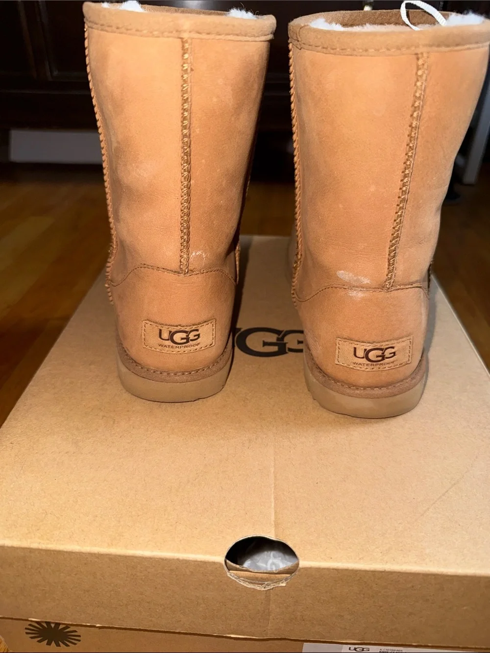 Kids classic short size 4